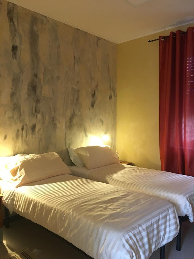 B & B La Guesthouse Poirino Εξωτερικό φωτογραφία