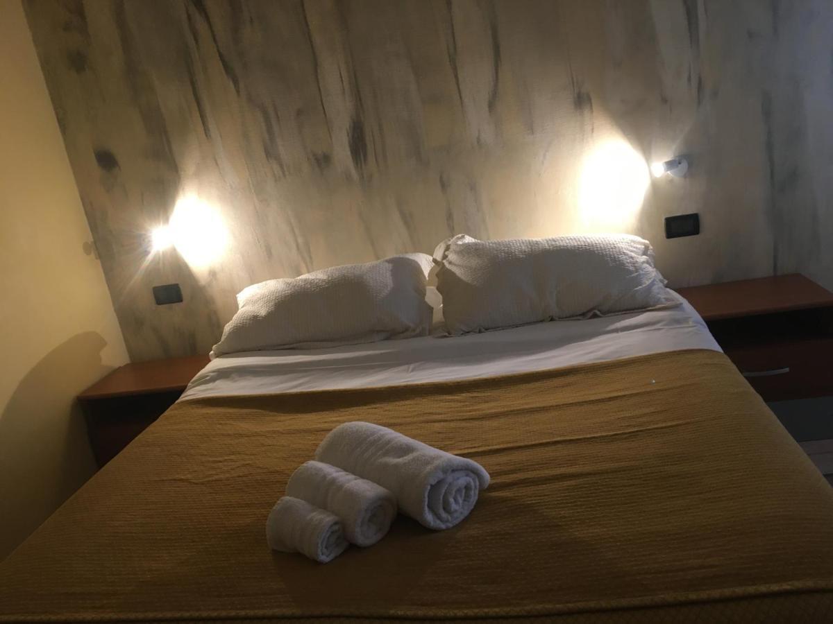 B & B La Guesthouse Poirino Εξωτερικό φωτογραφία